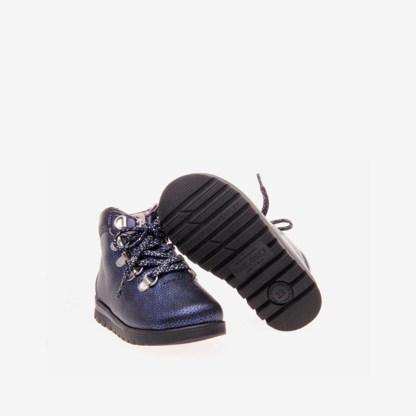 Bota de niña Pablosky metalizada con cordón y cremallera