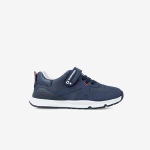 Zapatillas deportivas azul marino con velcro y puntera reforzada. Ligera, flexible y pensada para cuidar su crecimiento. Ideal para el día a día.