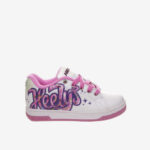 Deportiva de ruedas blanco de niña con cordones.