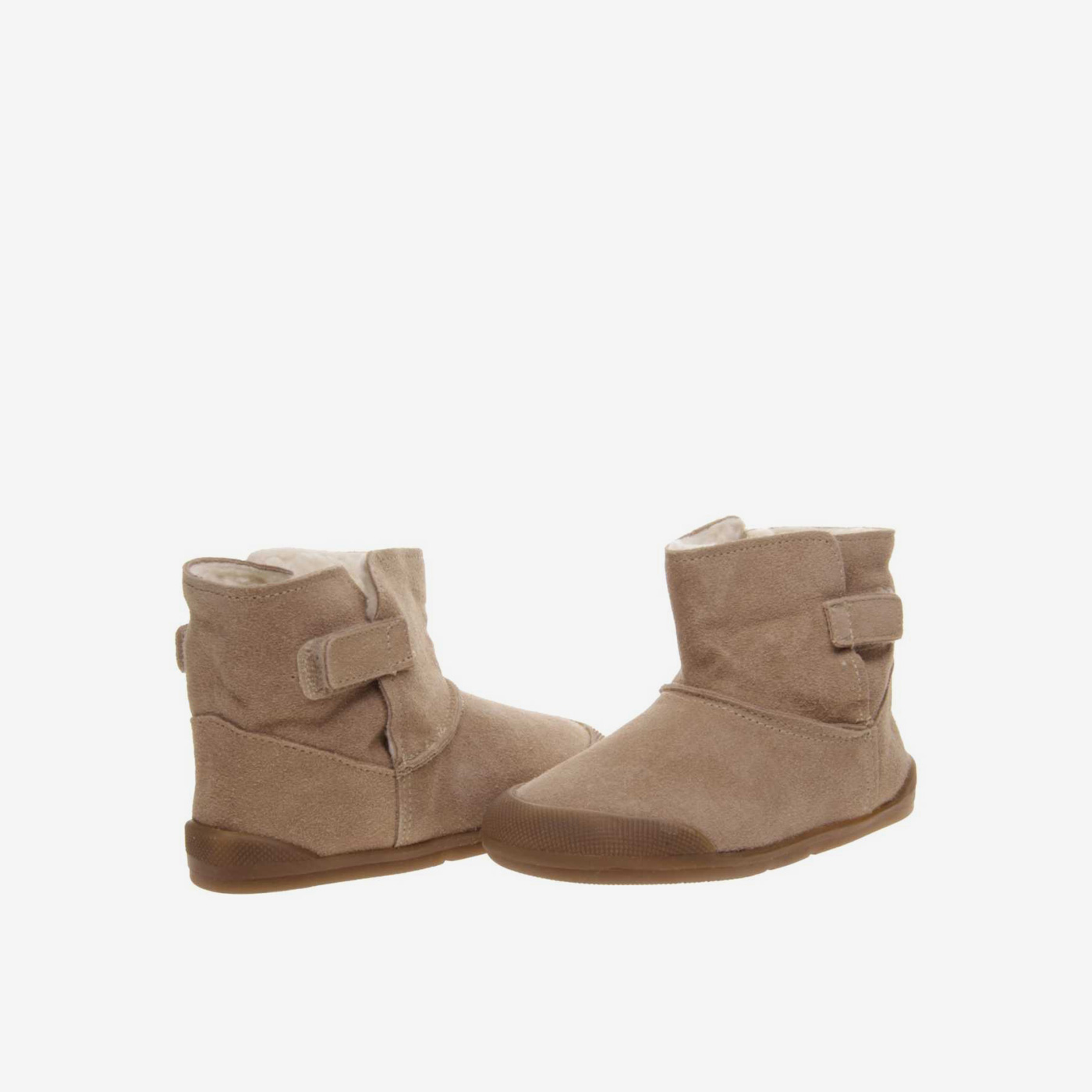 Bota respetuosa unisex en ante con velcro.