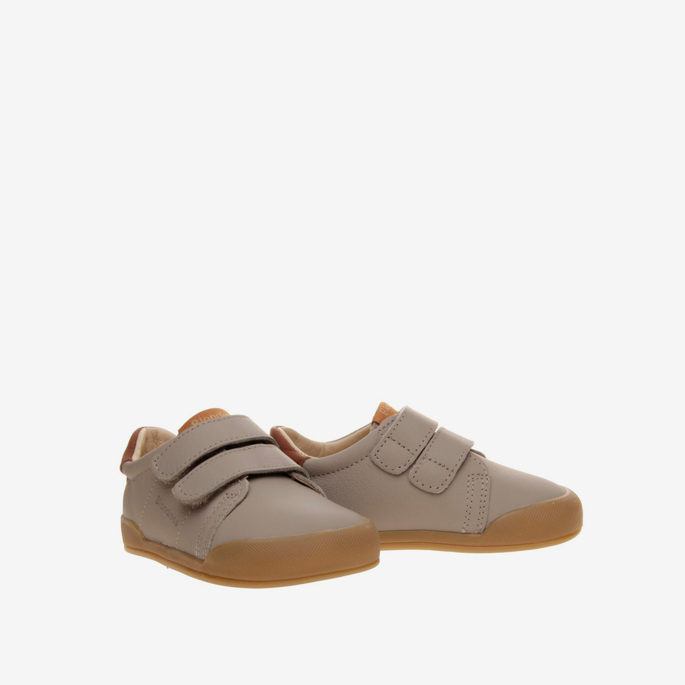 Blanditos deportivo respetuoso en verde unisex con velcro