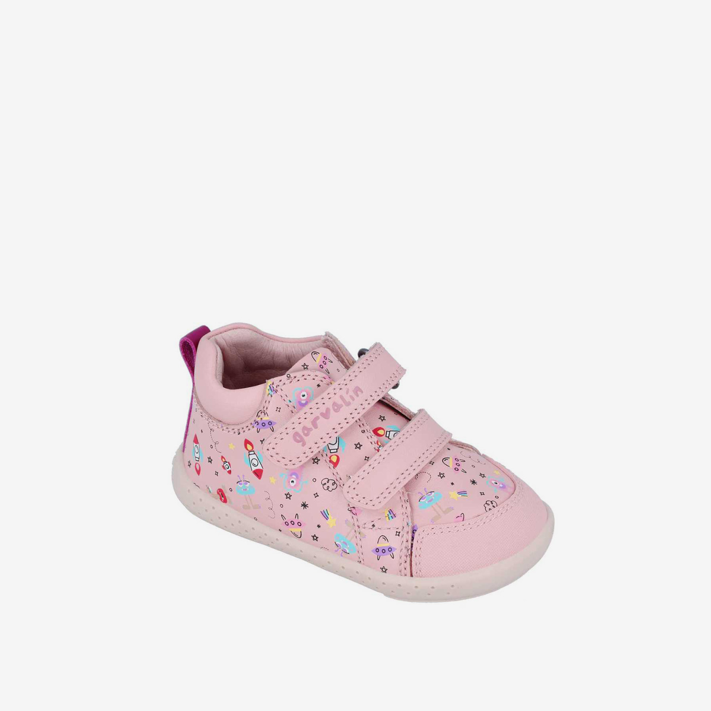 Bota respetuosa de niña con cierre de velcro y puntera reforzada.