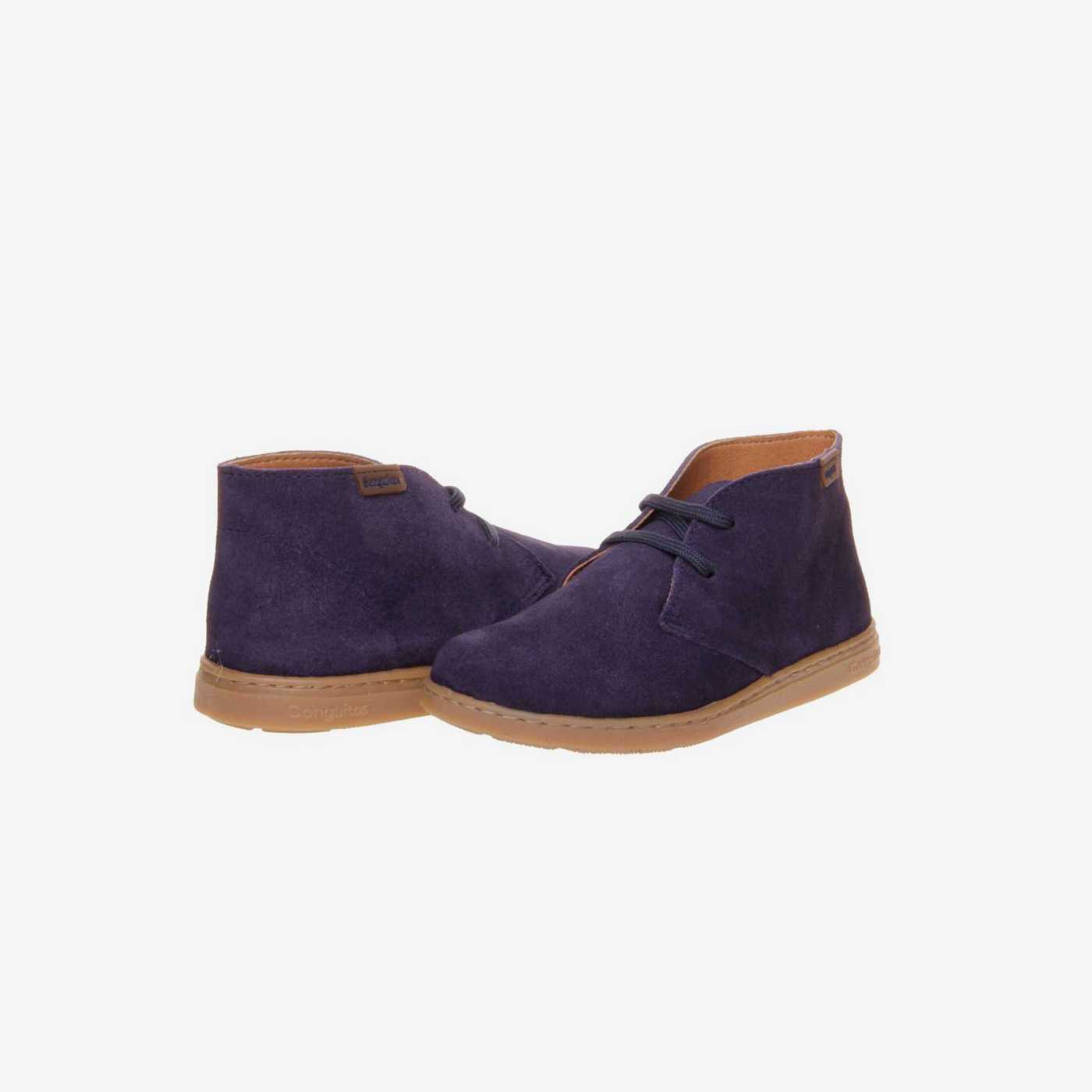 Bota de niño en serraje azul con cordón.