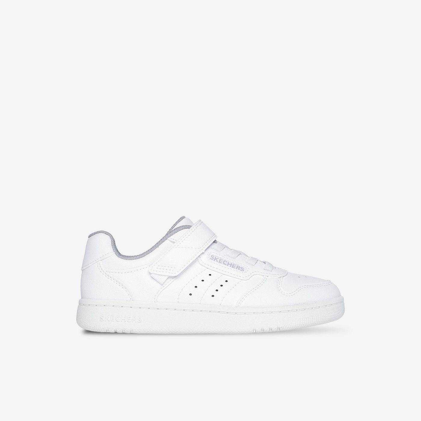Zapatillas Skechers blanca, ligeras, cómodas y fáciles de poner.
