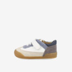 Zapatilla respetuosa tipo urbana, de Blanditos