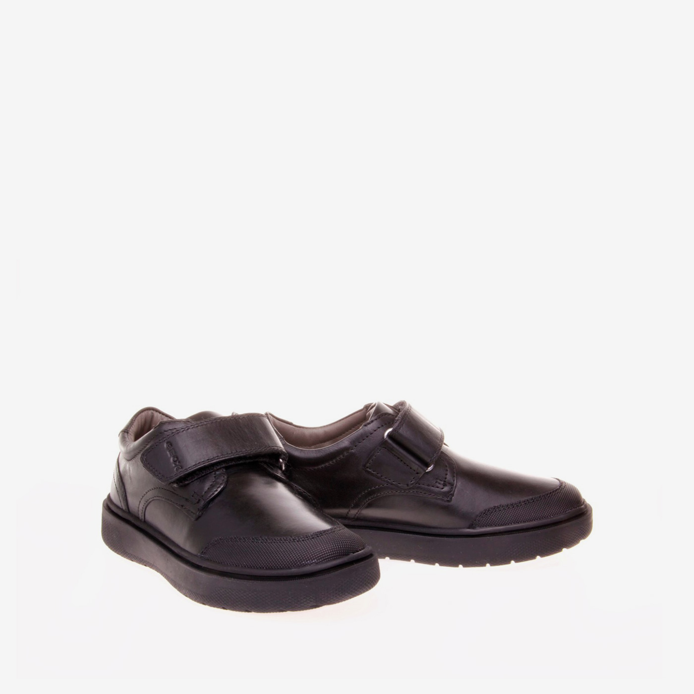 Zapato colegial negro para niño