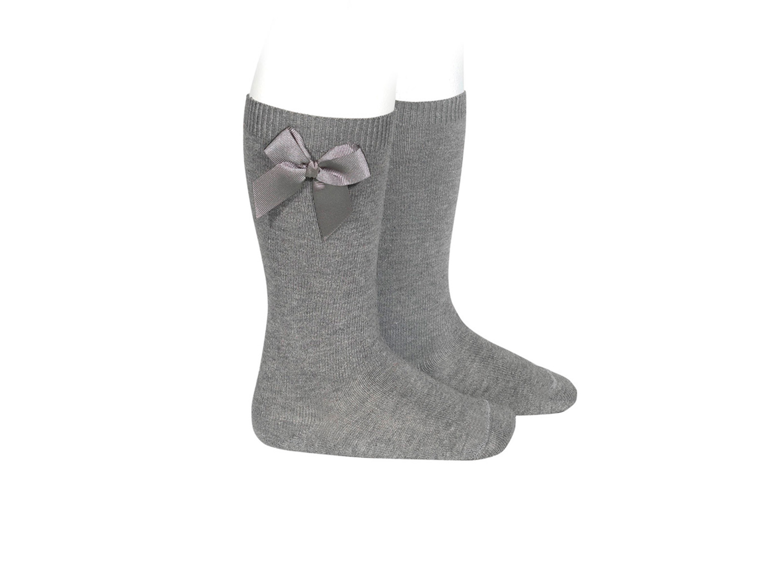 Calcetines altos con lazo, de Condor