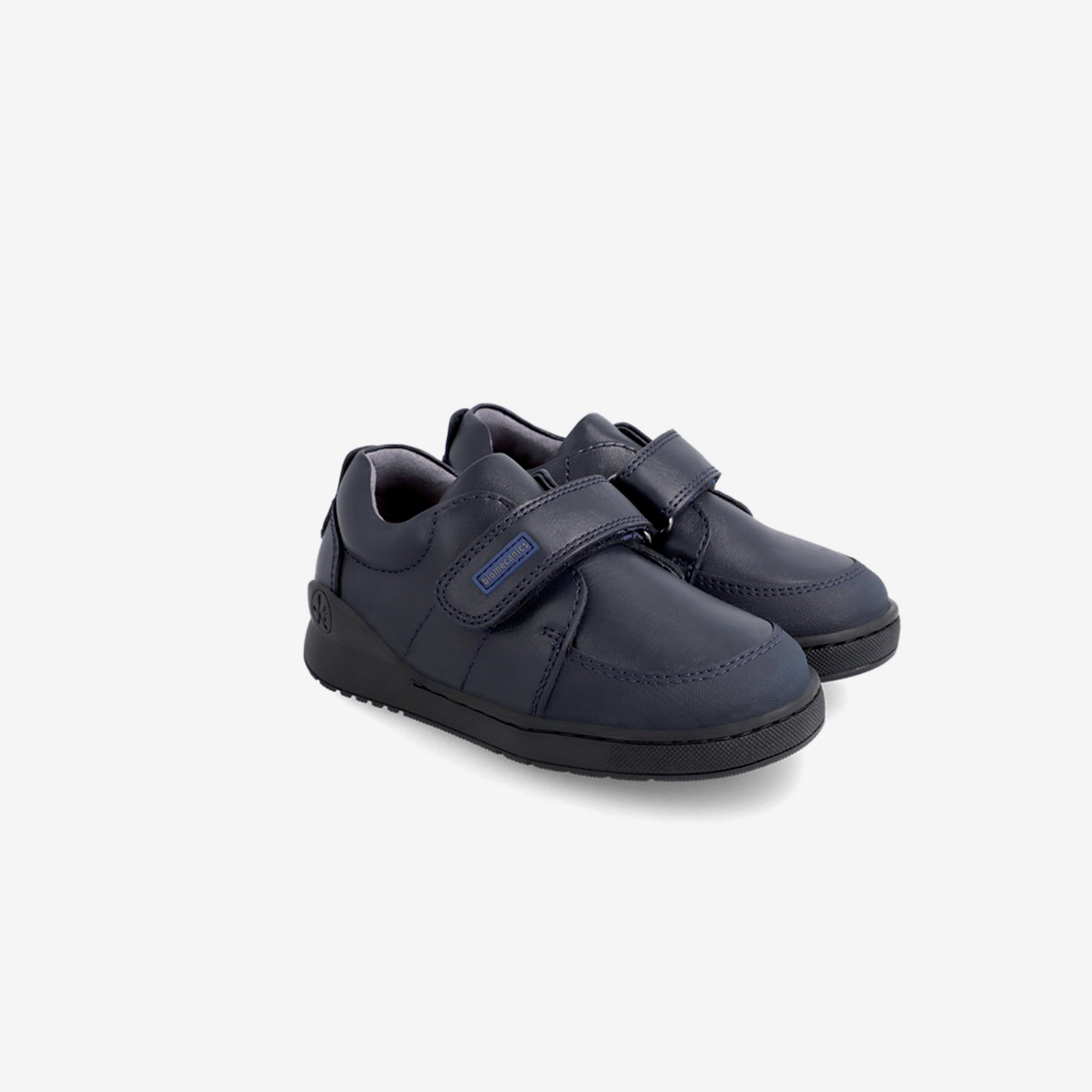 Zapato colegial azul marino con velcro