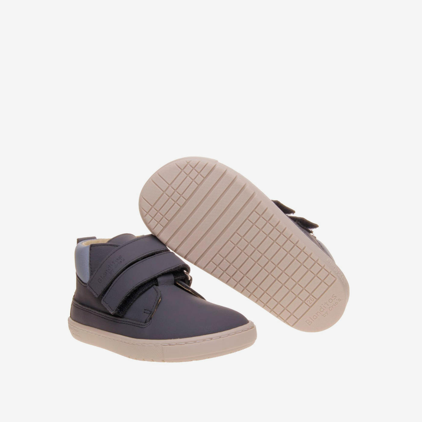 Crios & Blanditos bota respetuosa azul marino.