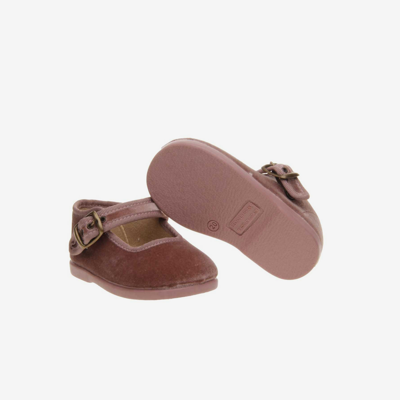 Mercedes niña en serraje rosa con hebilla.