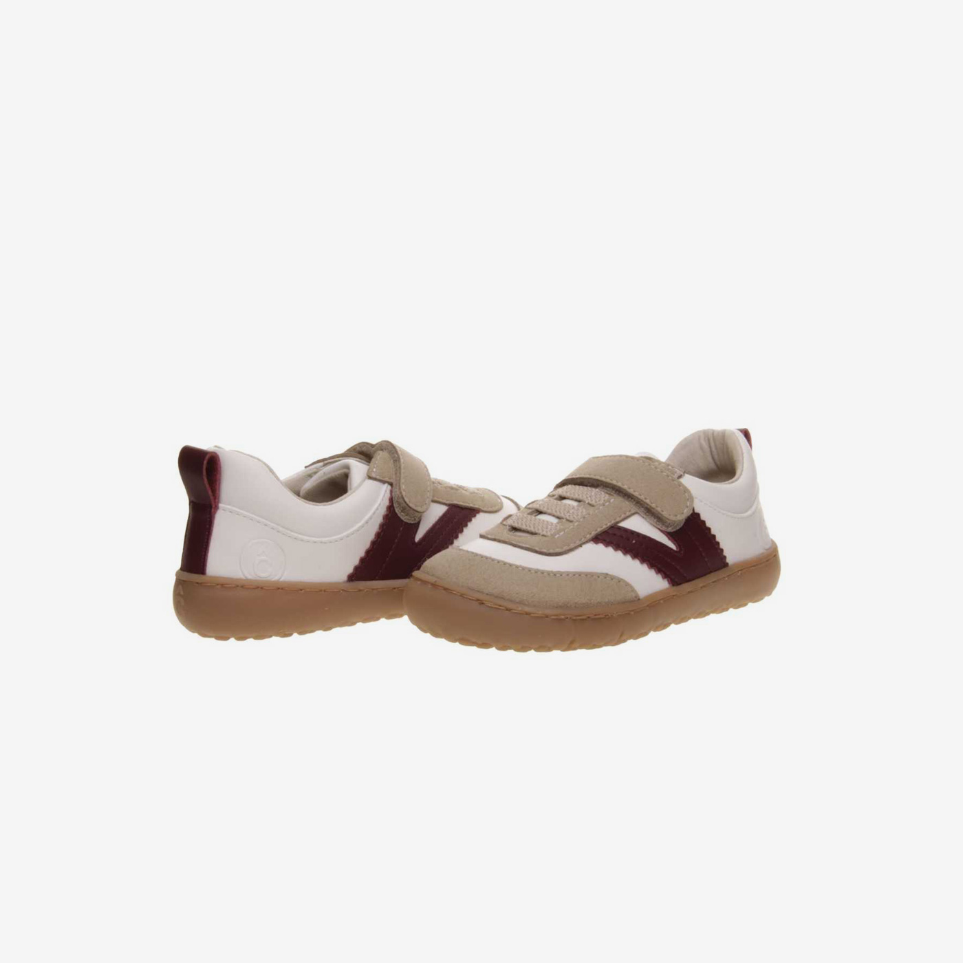 Deportivo niño respetuoso con velcro