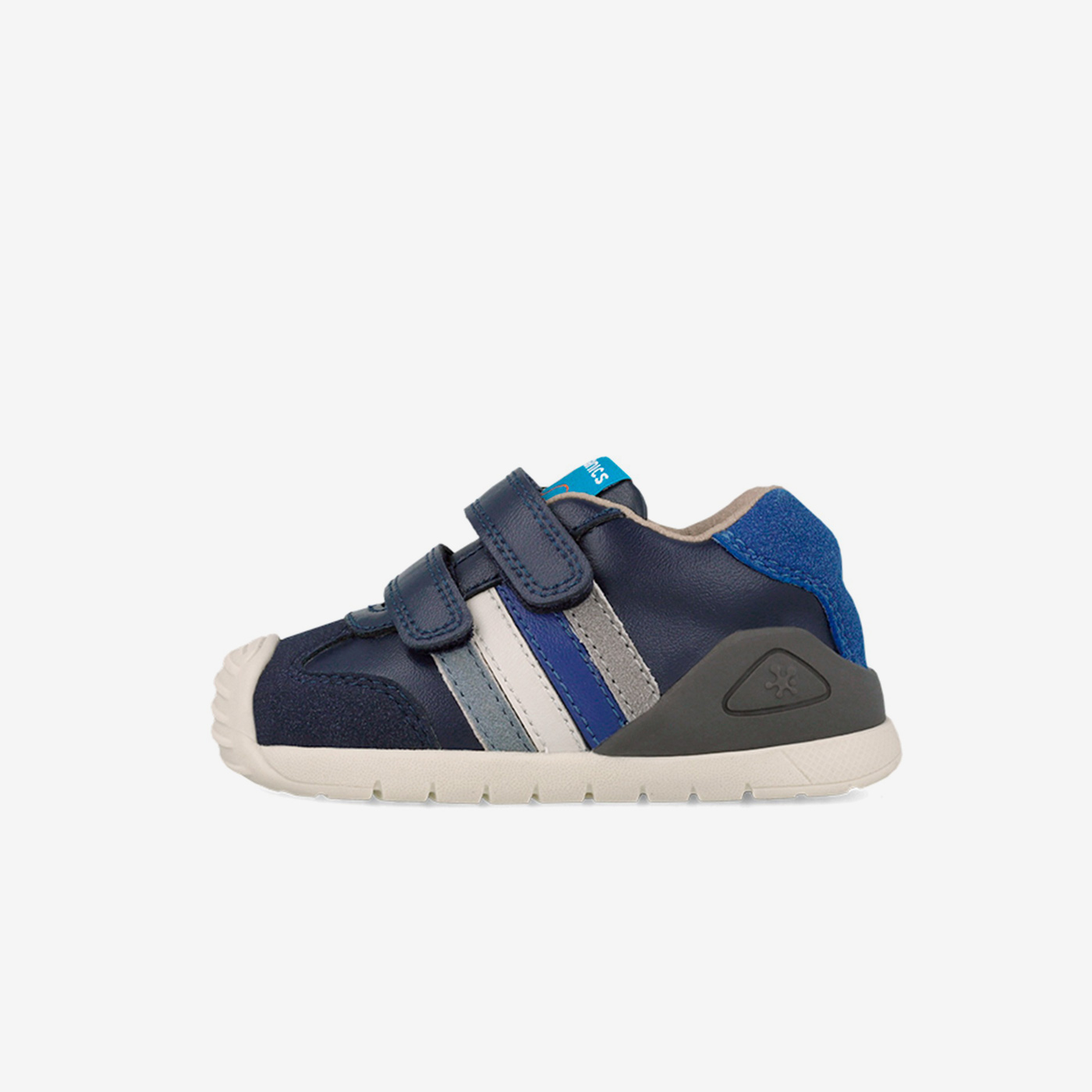 Botita Biomecanics azul. Ideal guardería