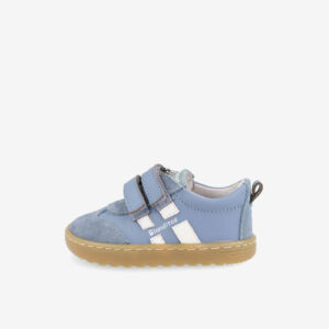 Zapatilla urbana de Blanditos baby color celeste