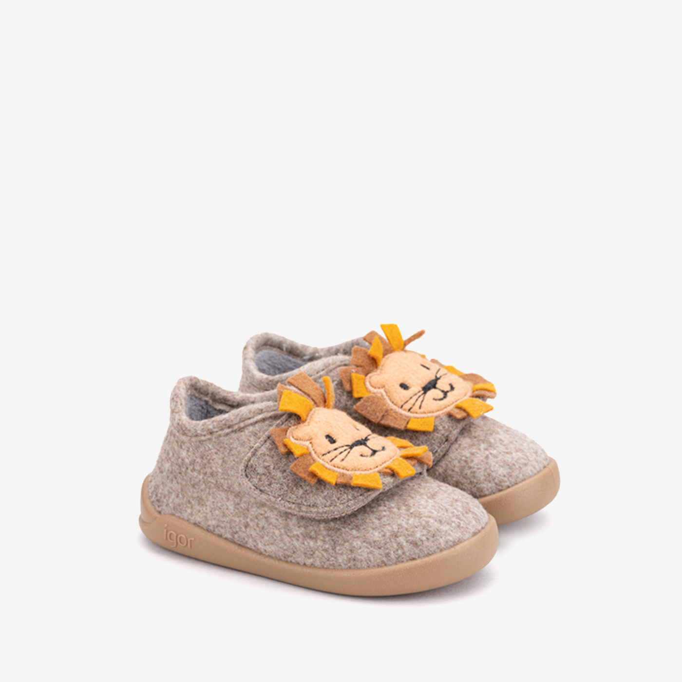 Zapatilla de casa de Igor león | Suave, divertida y respetuosa