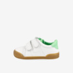 Deportiva respetuosa Blanditos blanca y verde | Sujeción y libertad para primeros pasos